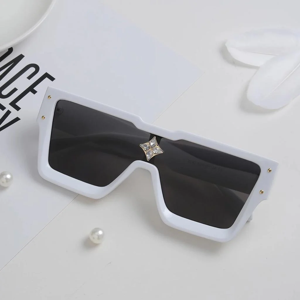 Tyrunt Sunglasses - Image 4
